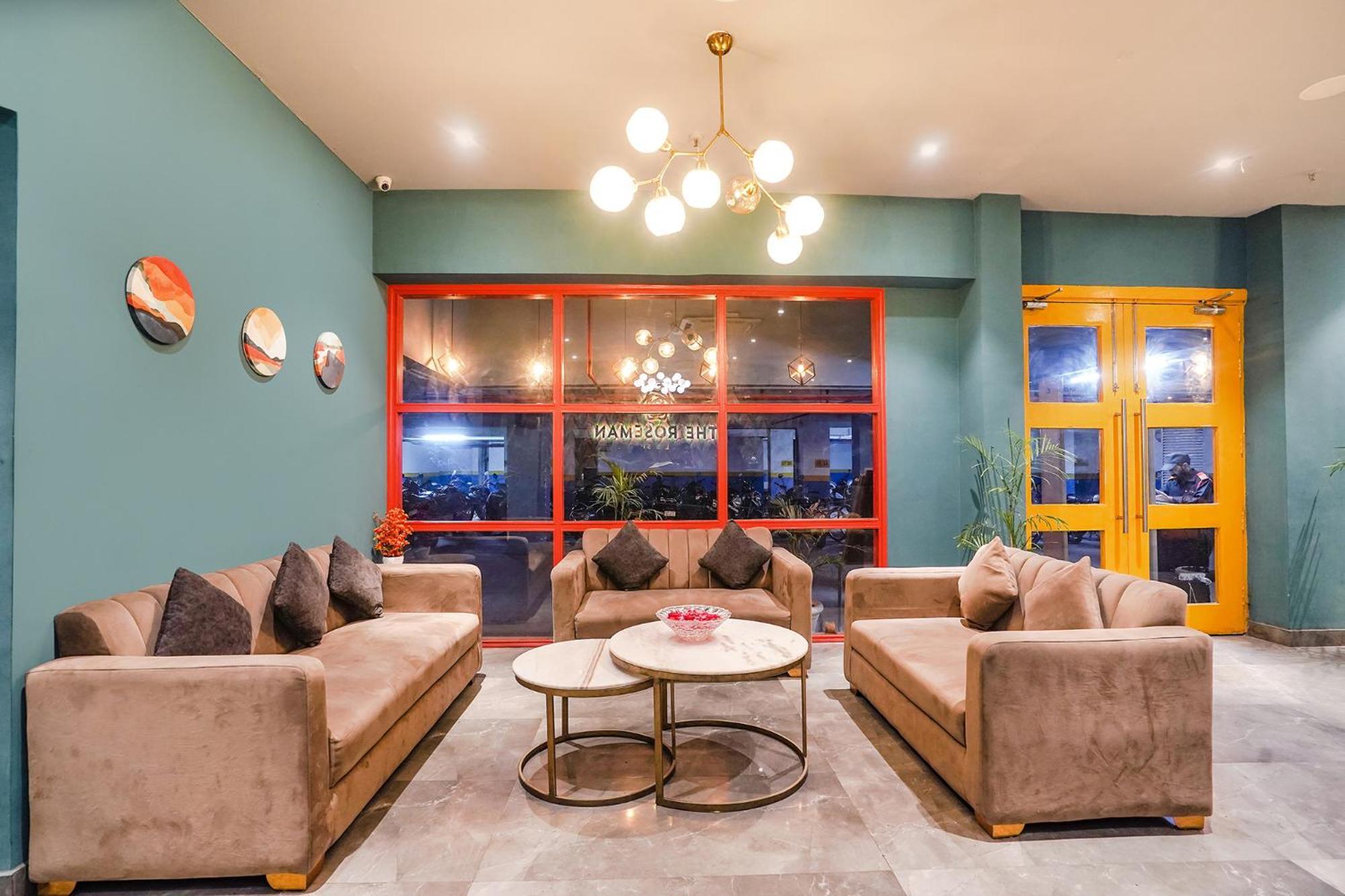 Fabhotel Prime Cloud 9 Газиабад Екстериор снимка